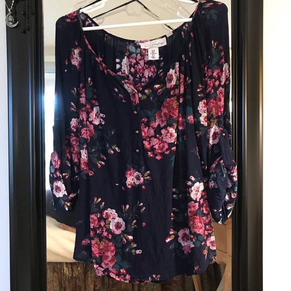 H&M Stylish Floral Blouse - Picture 6 of 8